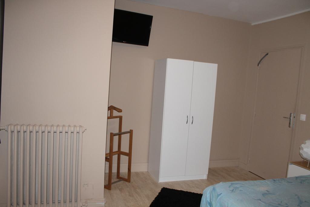 Le Bellevue Lisieux Hotel Room photo